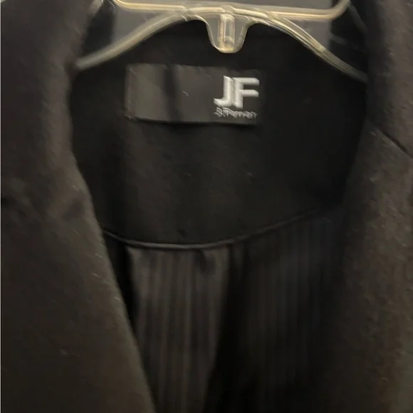 New JF.Ferrar Men's Black Top Coat sz Small
